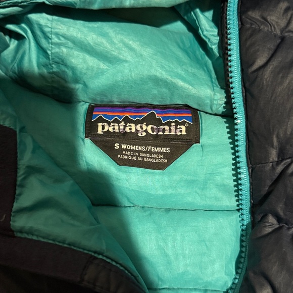 Patagonia Hooded Down Puffer Jacket - Picture 2 of 4